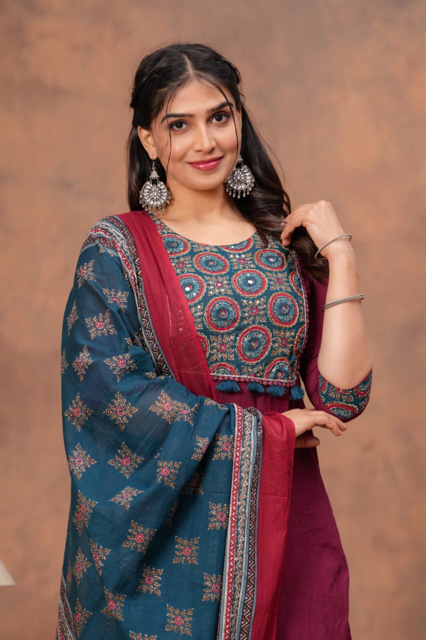 RJC001 Cotton straight kurti,pant, dupatta sets