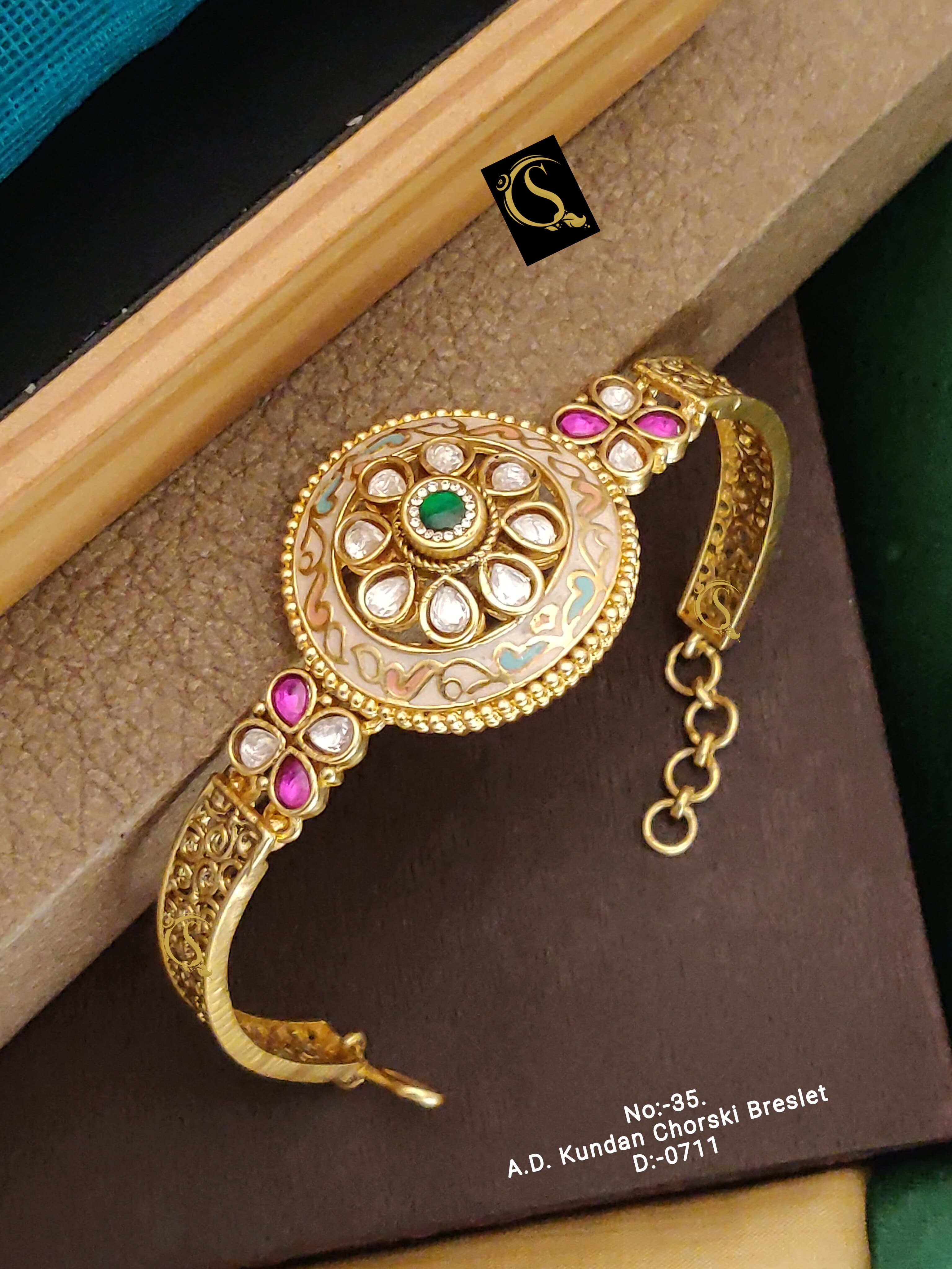 SI001  luxurious A.D Kundan Chorski Bracelet