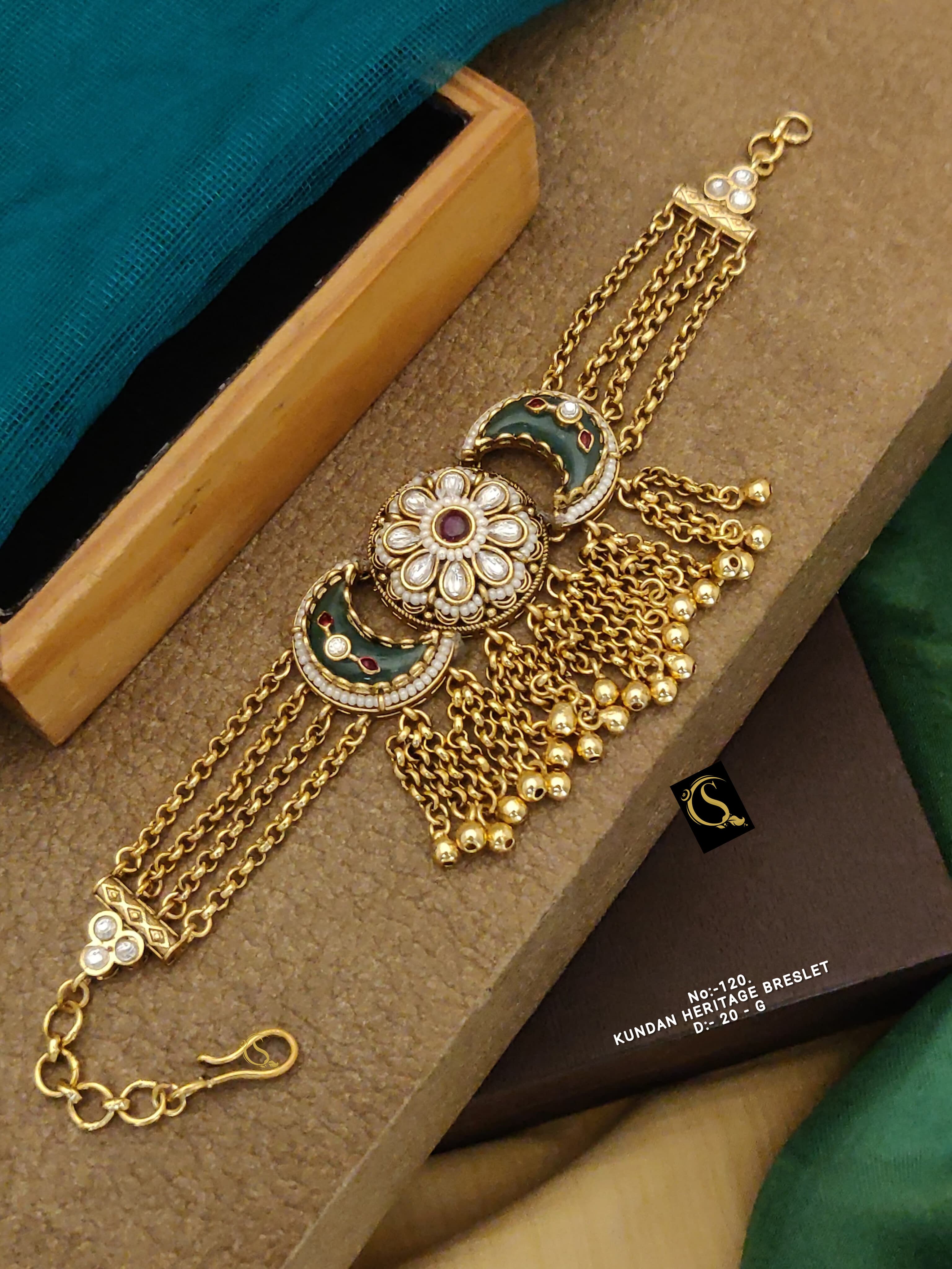 SI001  luxurious A.D Kundan Heritage Bracelet
