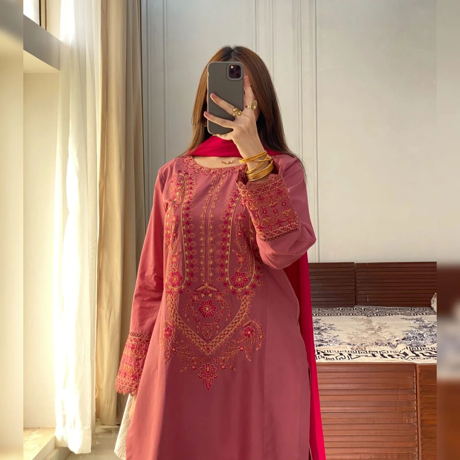 PRD0012 DESIGNER WEAR EXCLUSIVE SUIT IN ROMAN SILK FABRIC TOP AND PANT WITH DUPATTA IN GEORGETTE