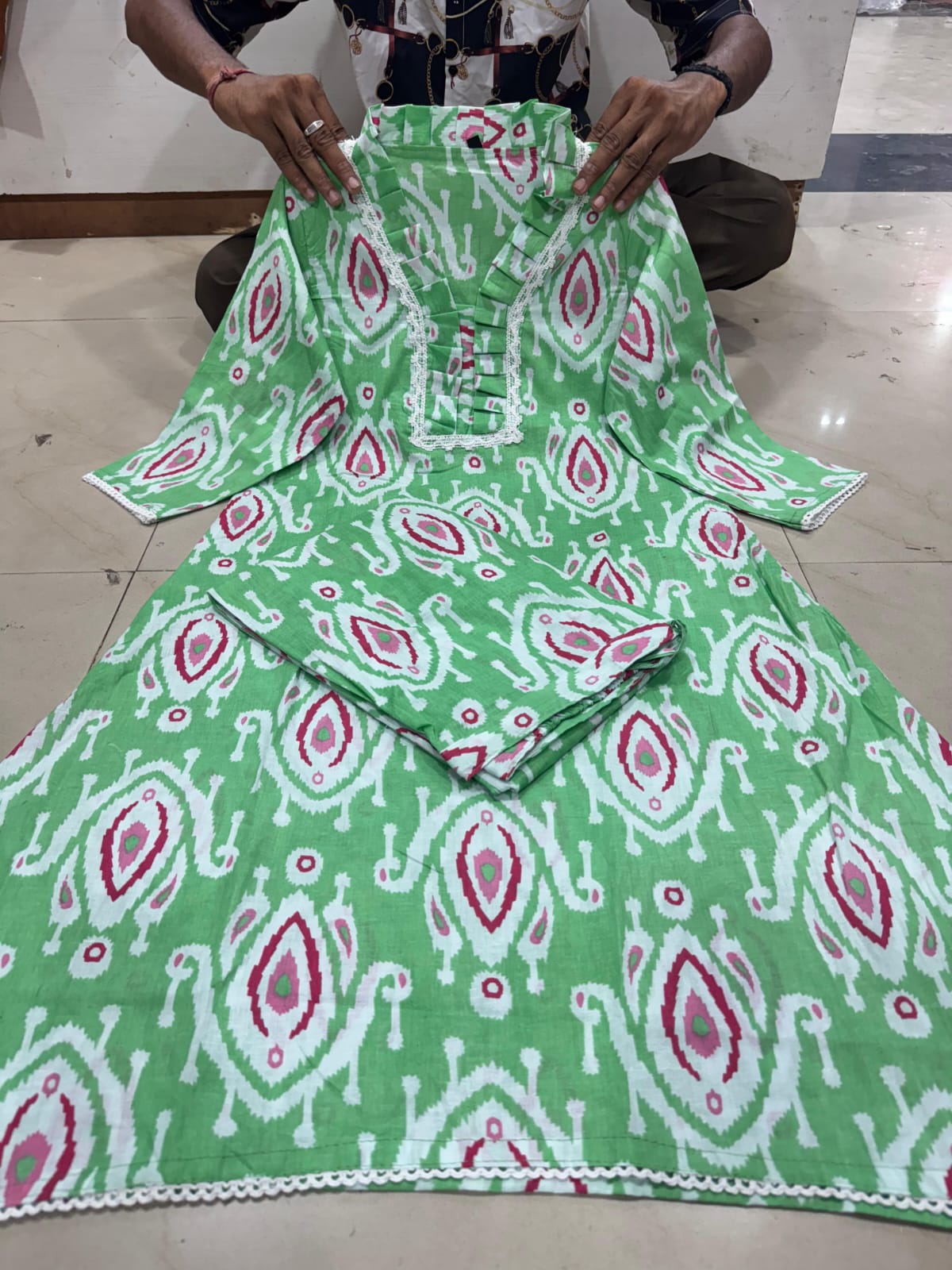 PRD0011 Featuring beautiful a line cord set Jaipur print border design kurti with side pocket