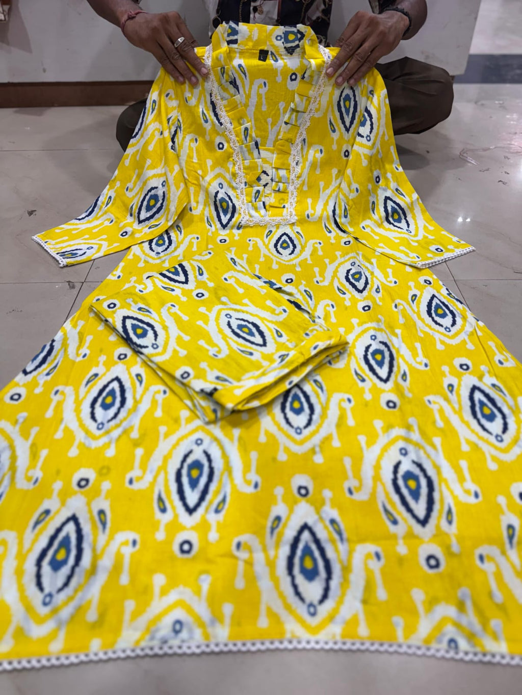 PRD0011 Featuring beautiful a line cord set Jaipur print border design kurti with side pocket