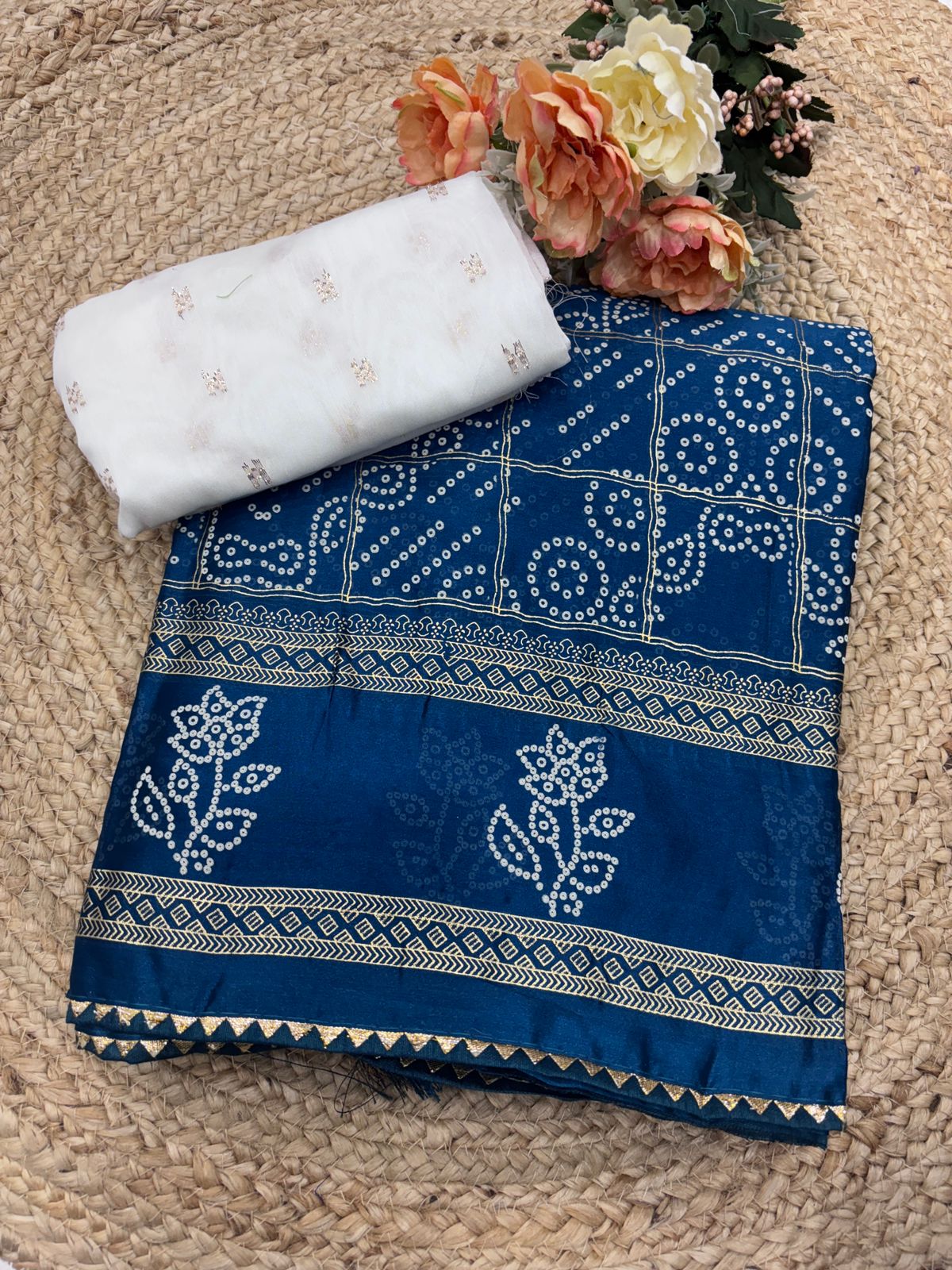 PRD0033 Premium silk foil Saree with temple border over the Saree