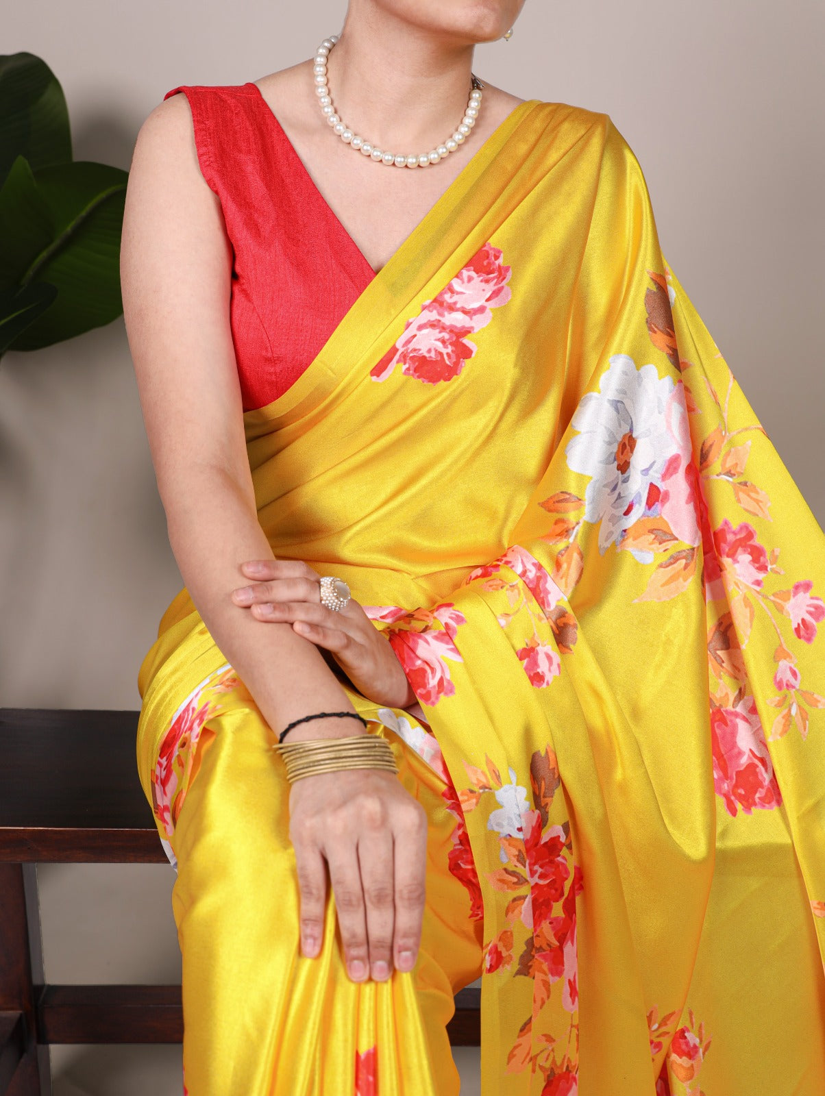 PRD0034 Step into a garden of glamour with this stunning satin floral printed saree.