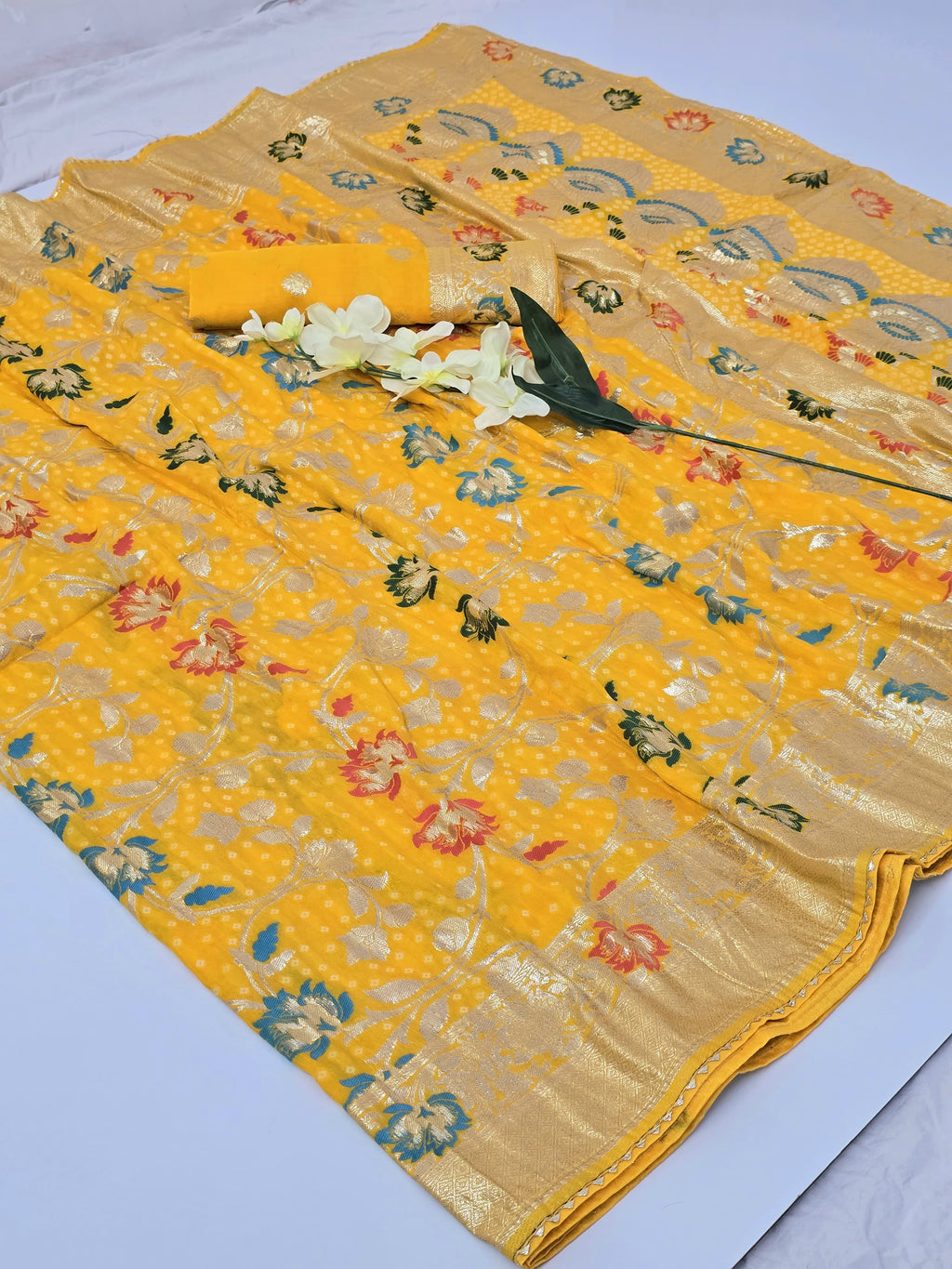 PRD0038 PPURE DOLA BANARASI SAREE WEAVING JARI ALL OVER IN SAREE WITH RICH PALLU & BIJIA LACE WHITH MENAAWORK SAREE CUT 5.5