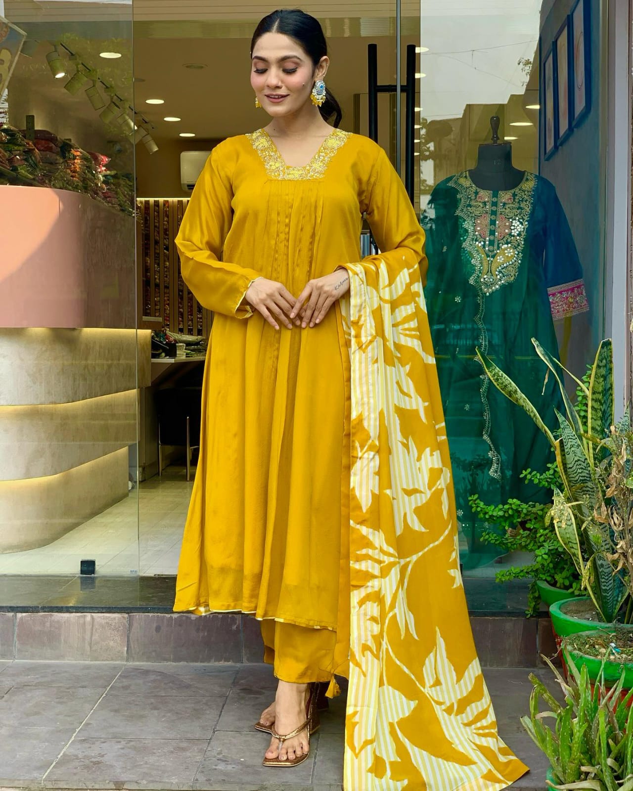 PRD0055 Introducing New 3 pcs set for party wear