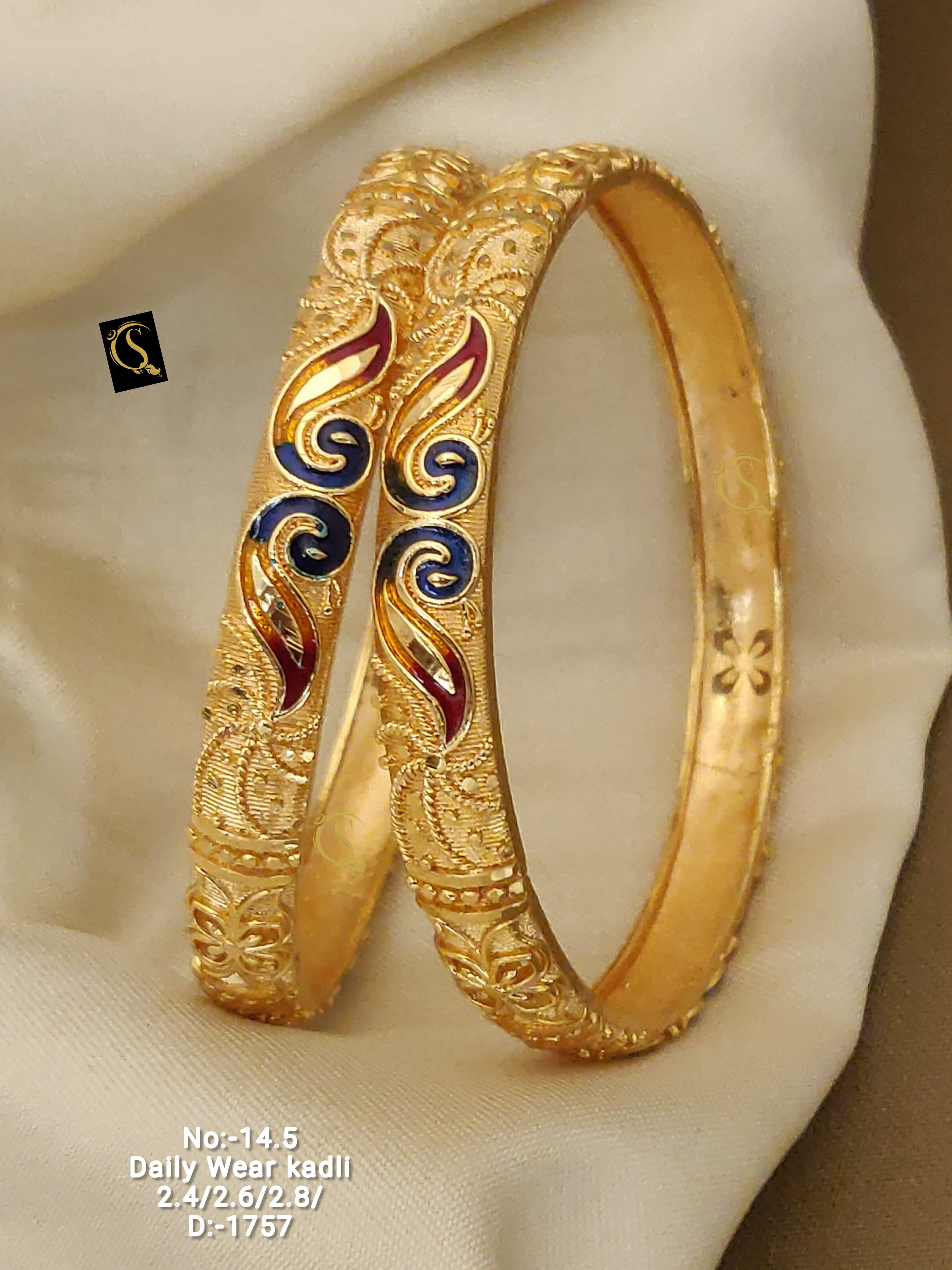 SI008 GOLD PLEATED PREMIUM QUALITY DAILY WEAR BANGLES (single piece)