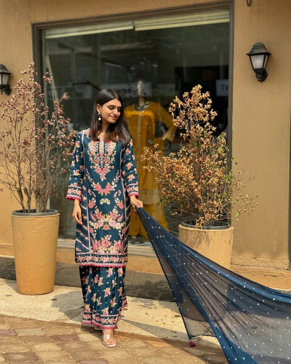PRD0031 NEW LUNCH DESIGNER DIGITAL PRINT WITH HANDWORK SUIT