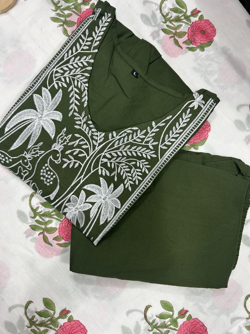 JKM0010 Trendy and Most Comfortable Cord Sets