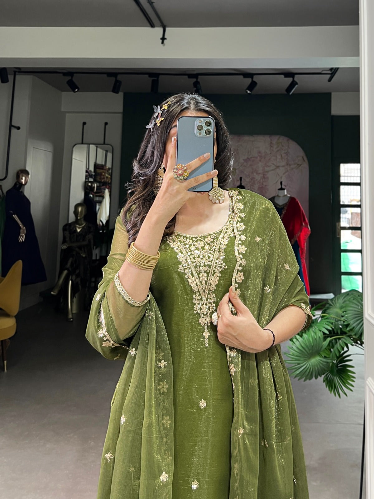 PRD0046 Sequins and Thread Embroidery Work Set