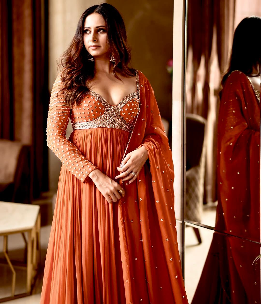 PRD0063 ENHANCE THE BEAUTY OF YOUR WARDROBE WITH THIS NEWLY LAUNCHED DESIGNER GOWN WITH ELEGANT DUPATTA