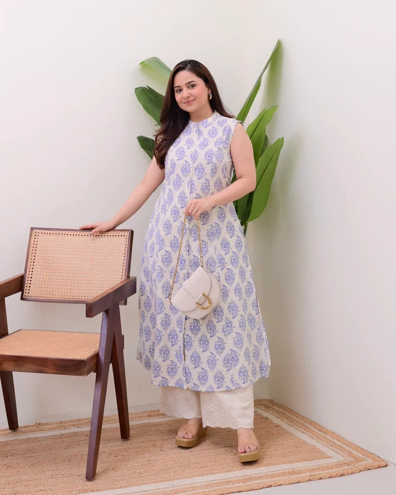 PRD0056 Our Exclusive Collection is here to add a touch of tradition to your wardrobe.