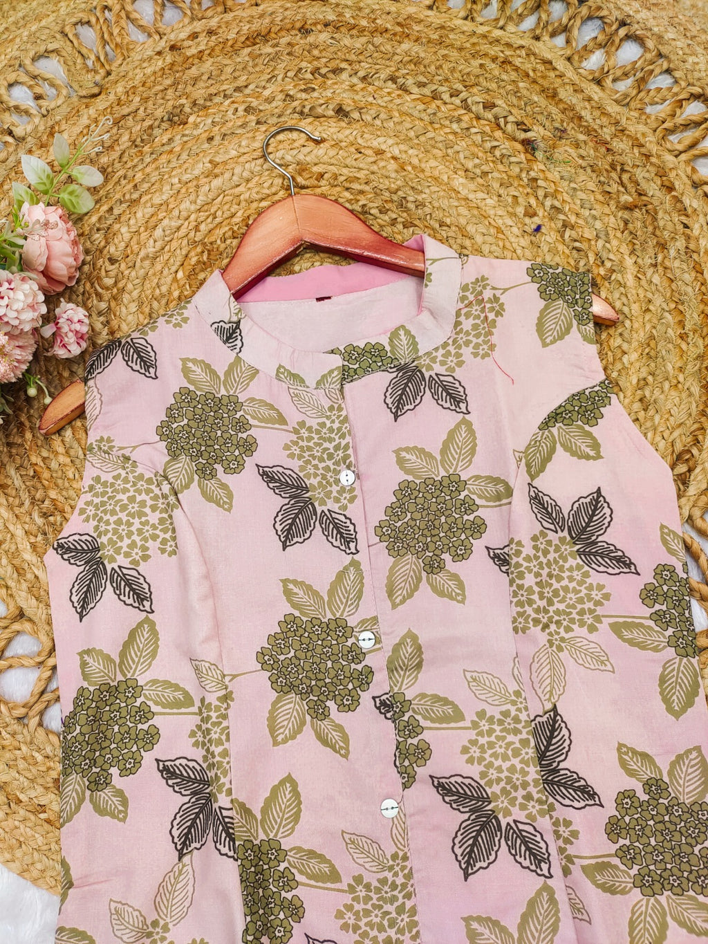 PRD0058 Our Exclusive Collection is here to add a touch of tradition to your wardrobe.