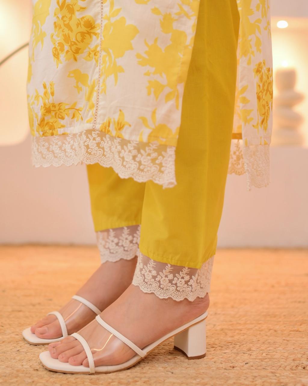 JKM0018 Elevate your wardrobe with the exquisite beauty of this stunning cotton dress