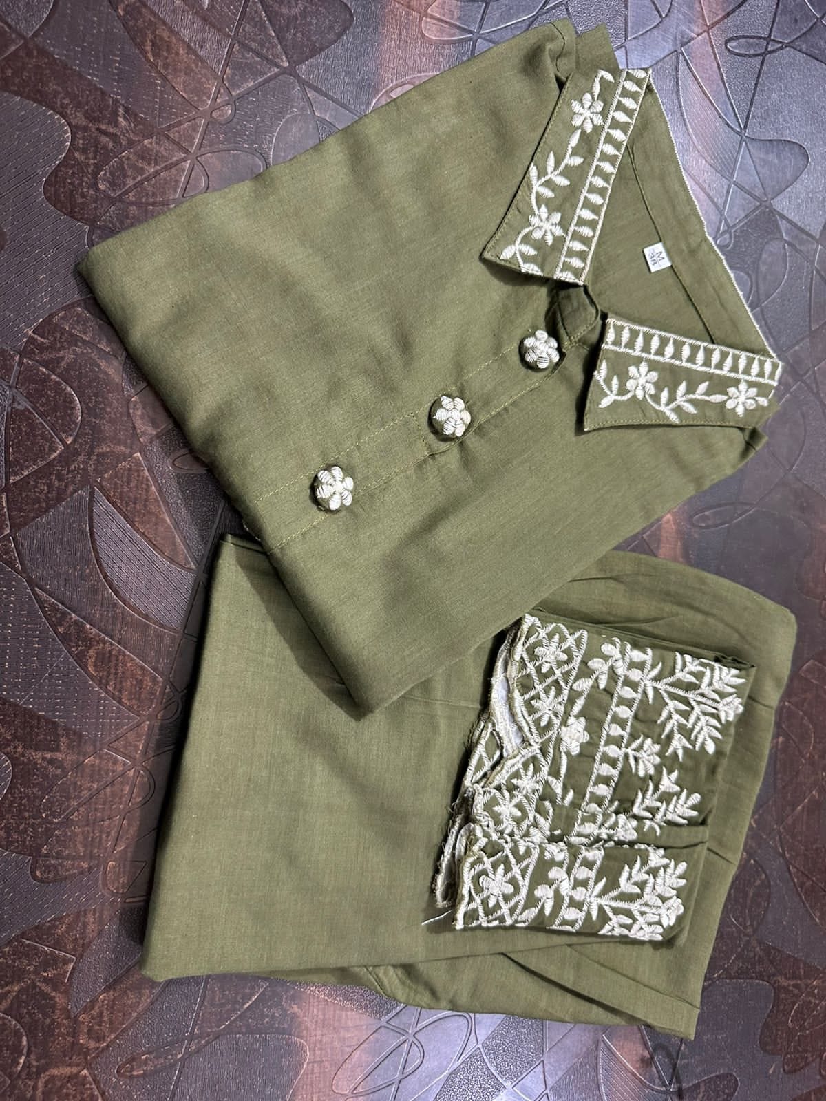 JKM0020 Elevate your wardrobe with the exquisite beauty of this stunning cotton dress