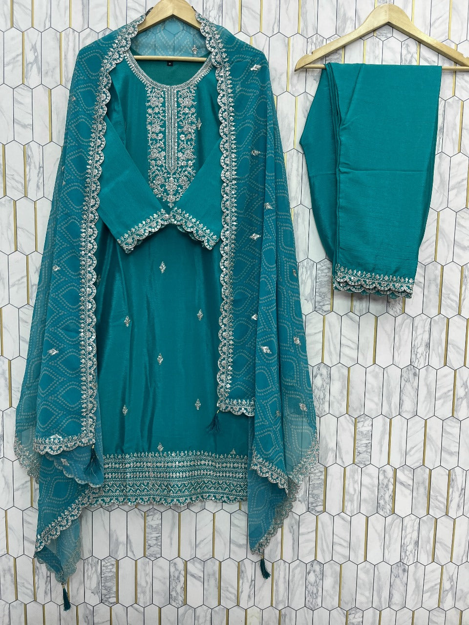 PRD0082 DESIGNER SEQUINS EMBROIDERED WORK TOP AND PANT WITH DUPATTA
