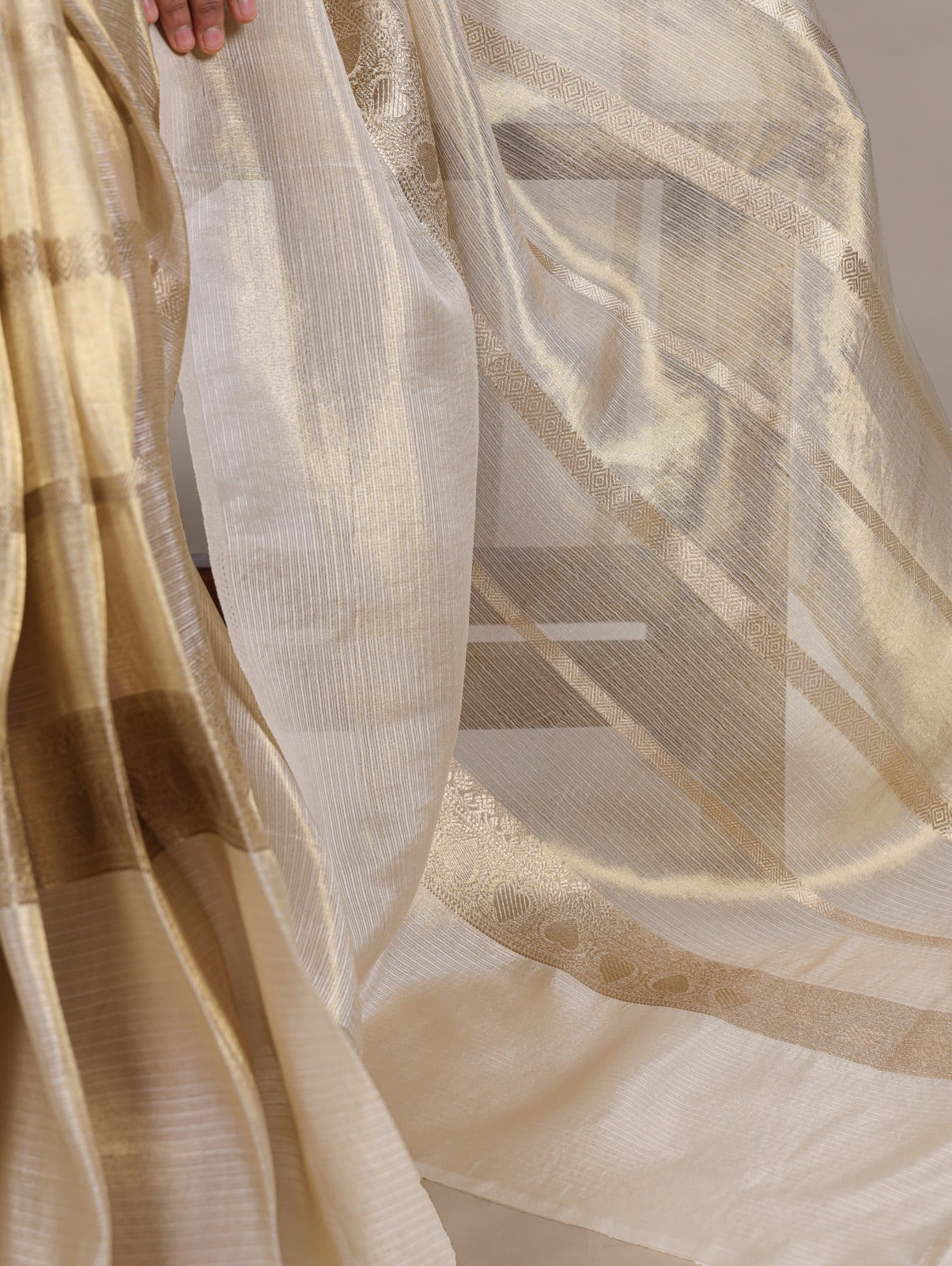 PRD0092  SAHURI PREMIUM QUALITY SAREE