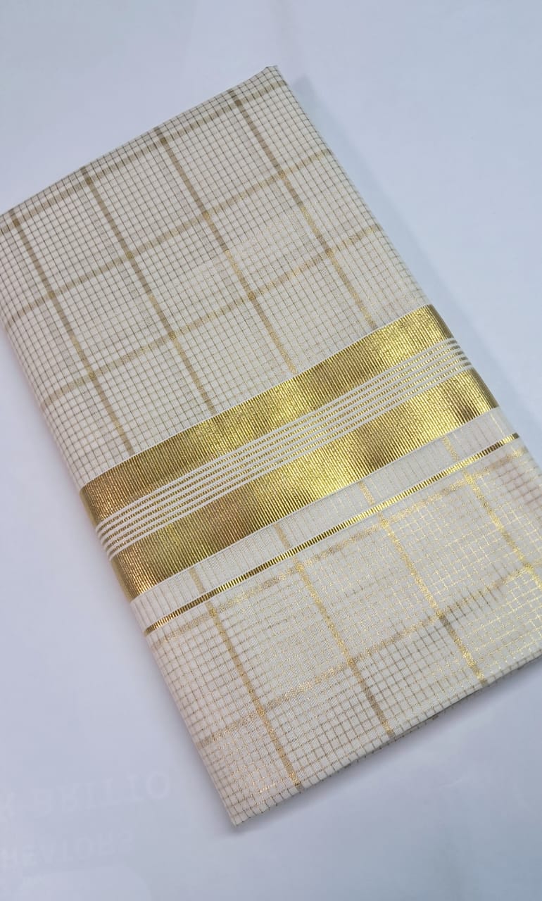 MAT0015 The Half Fine Gold Jari saree featuring a stunning Checked pattern