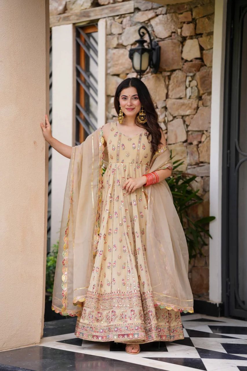 PRD0097 Step into effortless charm with our exclusive 3-piece co-ord set – crafted for comfort, stitched with grace.