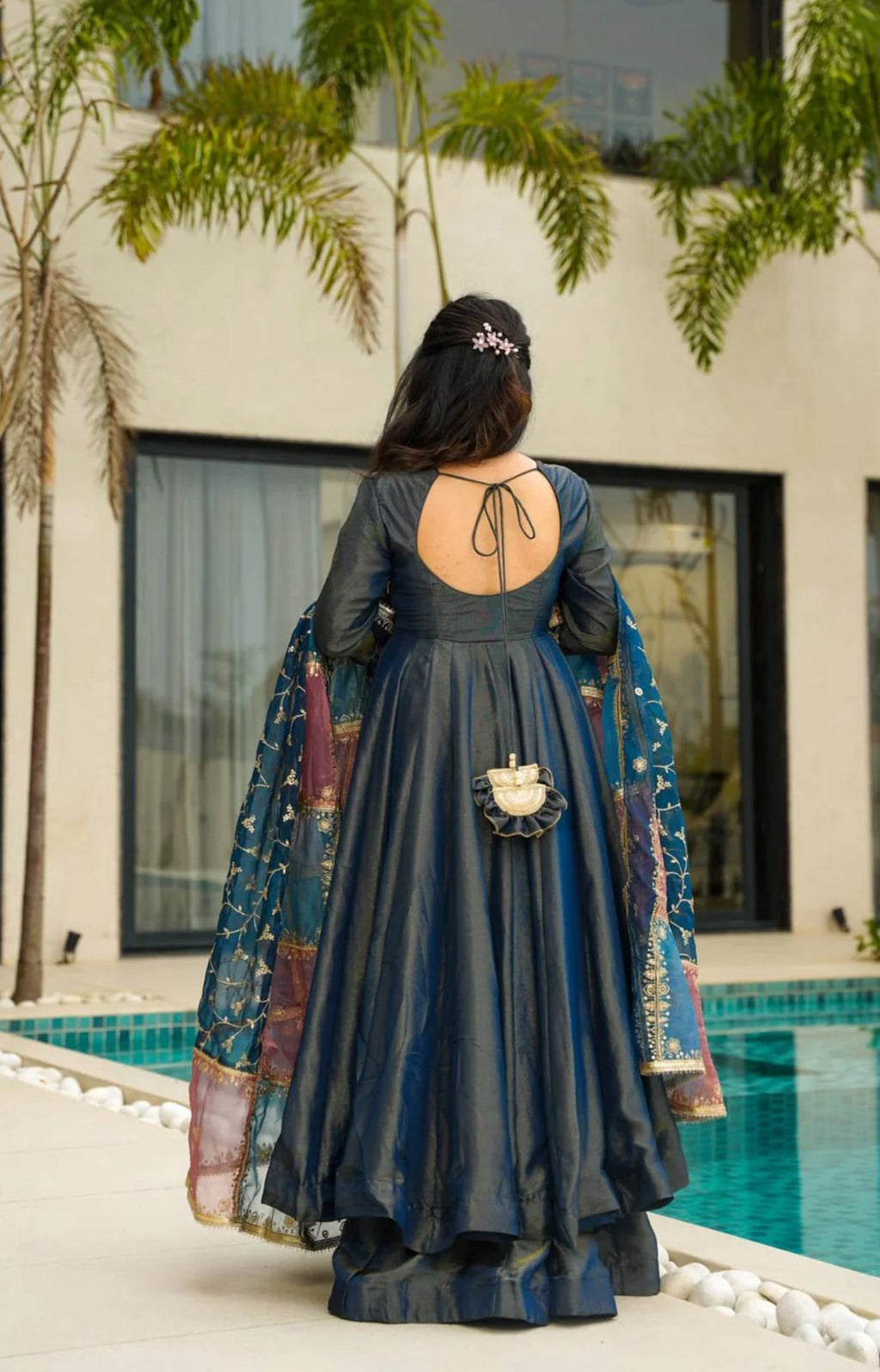 PRD00109 stunning carousing color paired with a beautifully embroidered multi-tone dupatta