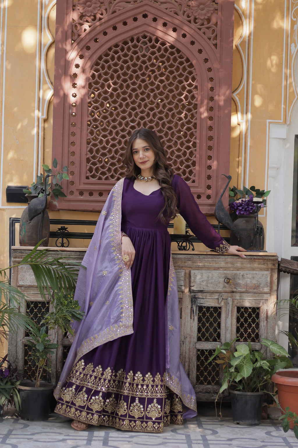 PRD00102 PREMIUM DESIGNER READYMADE GOWN COLLECTIONS