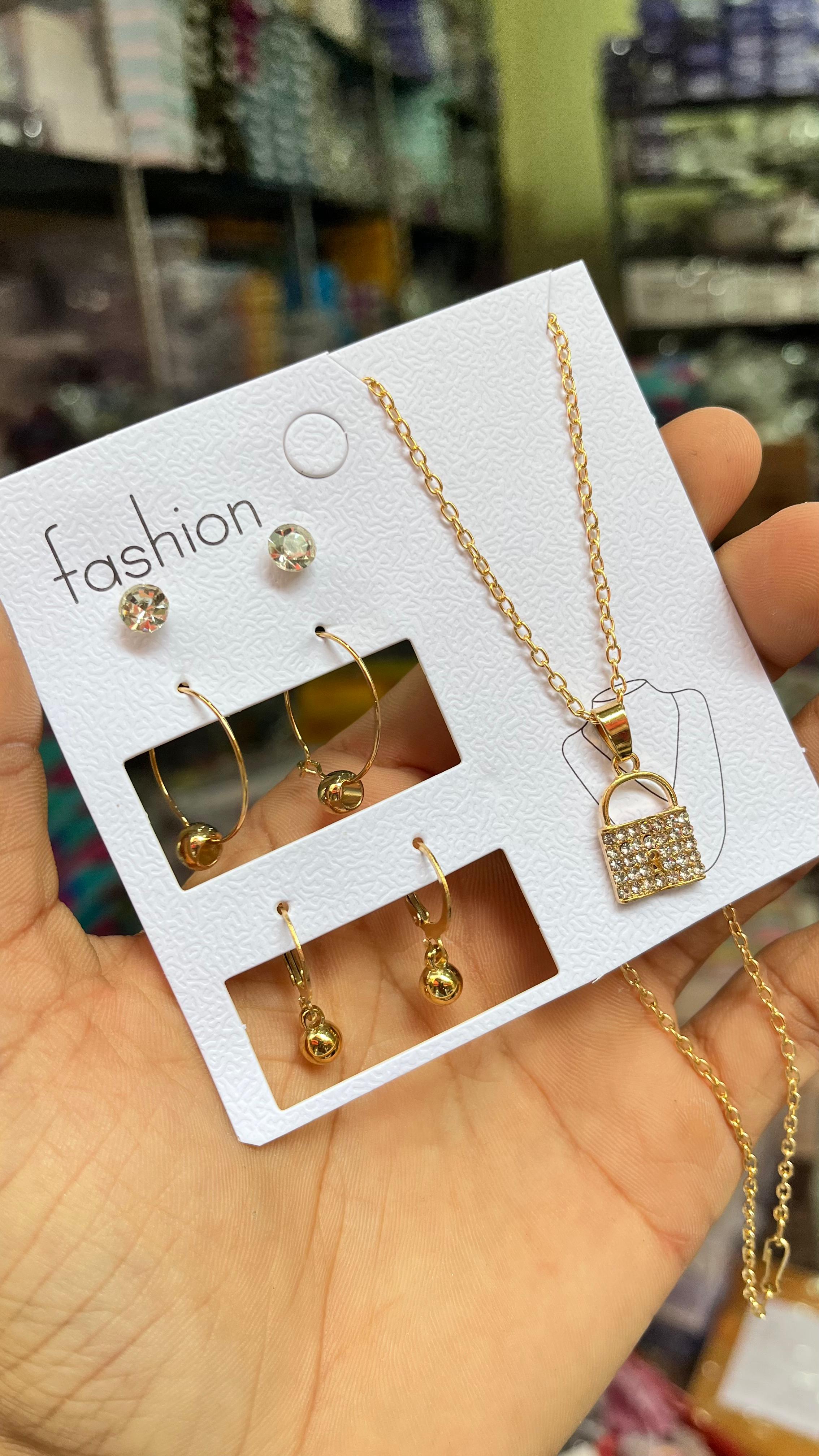 MFJH GOLDEN & STONE CHAIN PENDENT WITH 3 SET EARRINGS COMBO