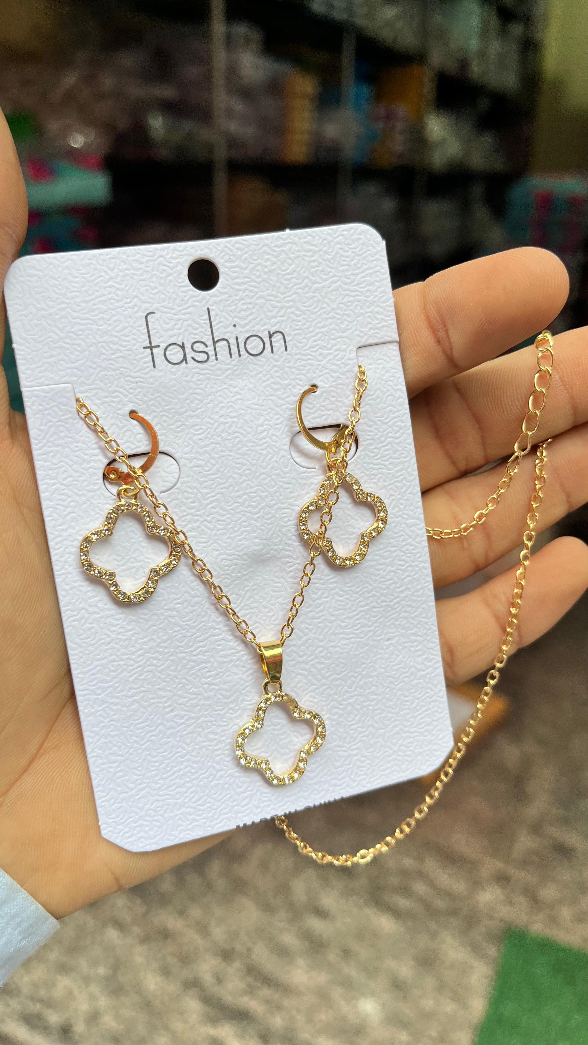 MFJH005 Golden and stone chains with earrings