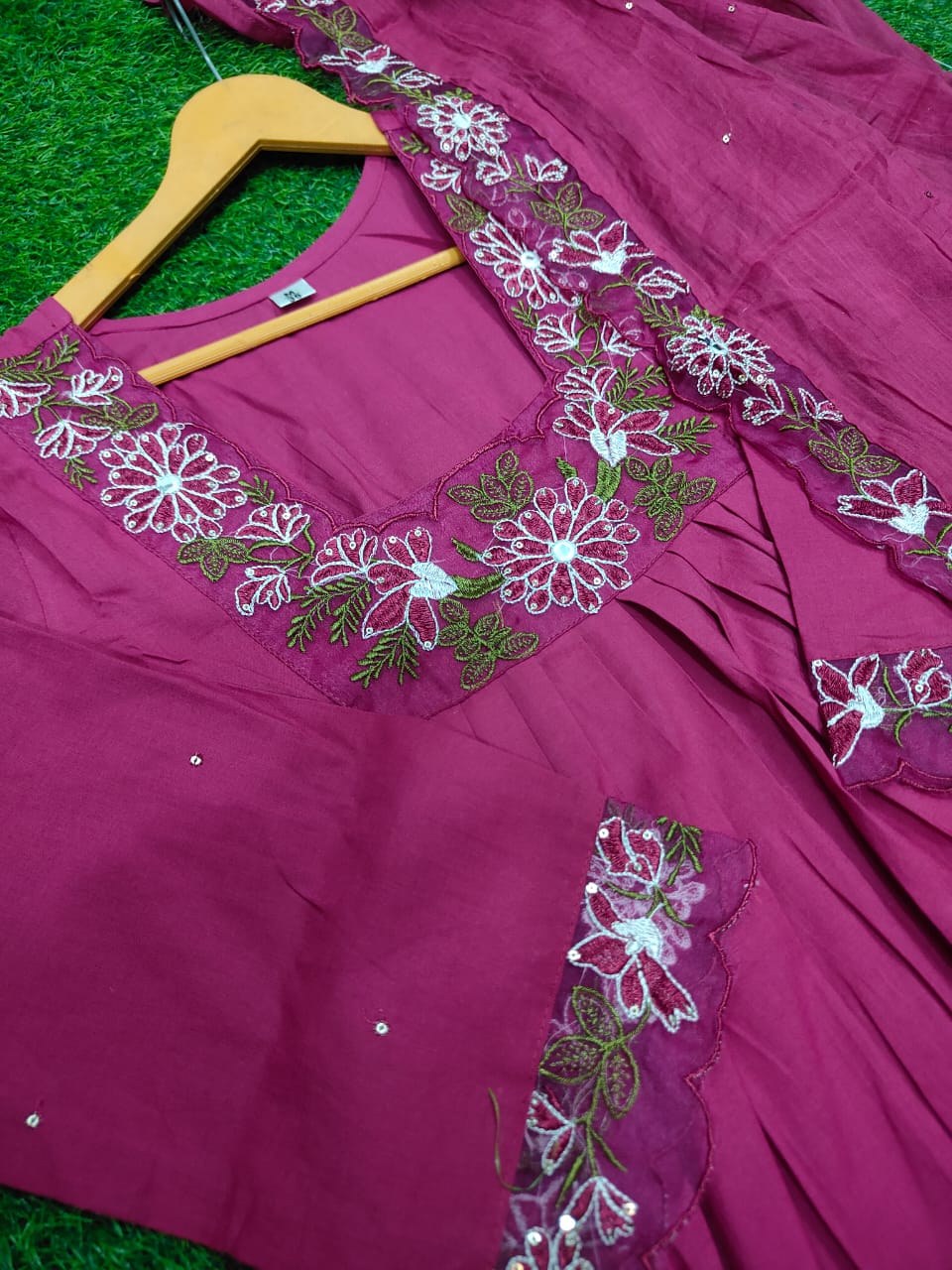 JKM0052 Pure Cotton60-60 super dyeing quality kurta with beautiful emb neck yoke & selves. cotton pant with emb full malmal cotton dupatta.