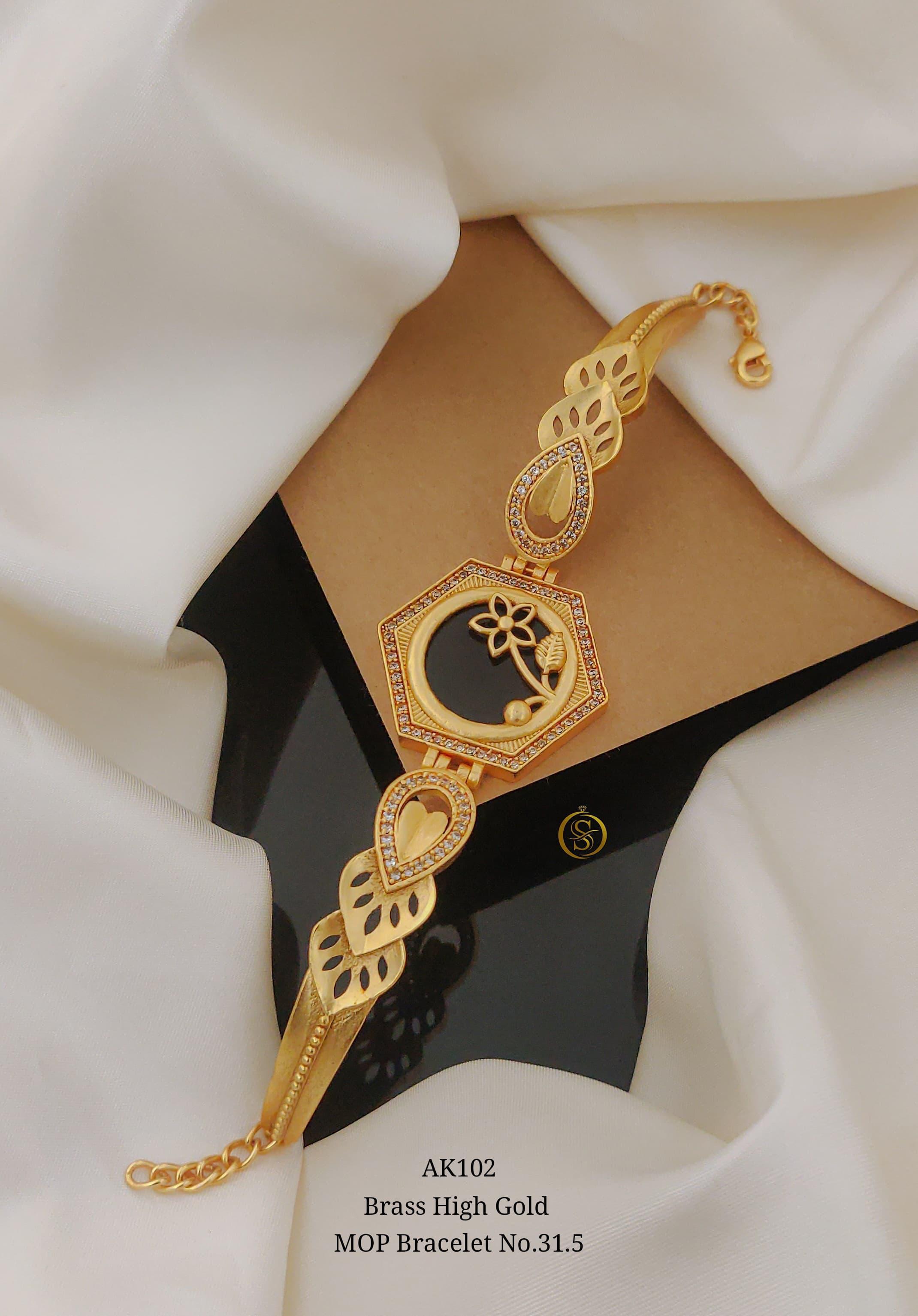 SI0019  BRASS HIGH GOLD MOP BRACELETS