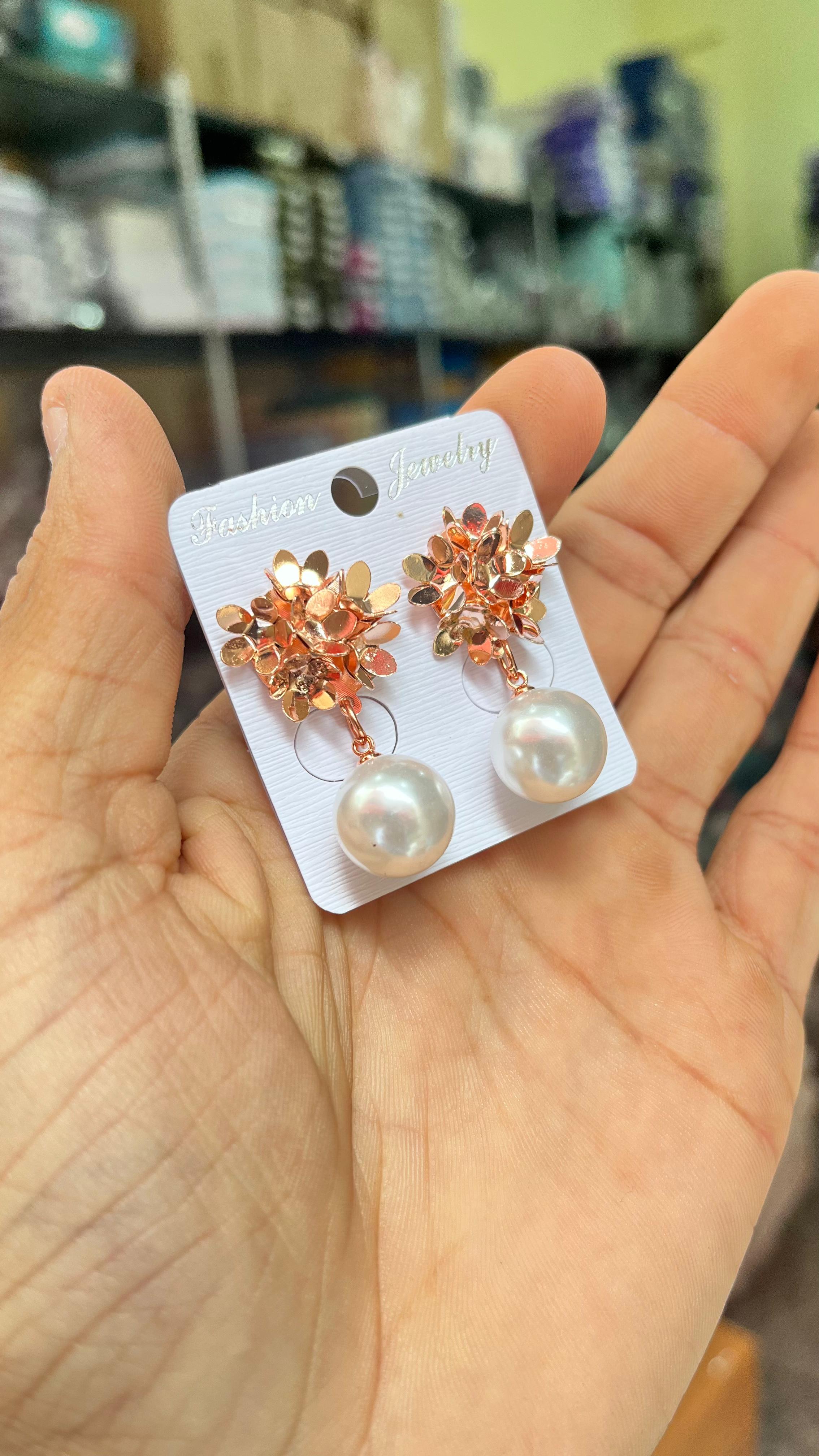 MFJH006 WESTERN STYLISH EARRINGS