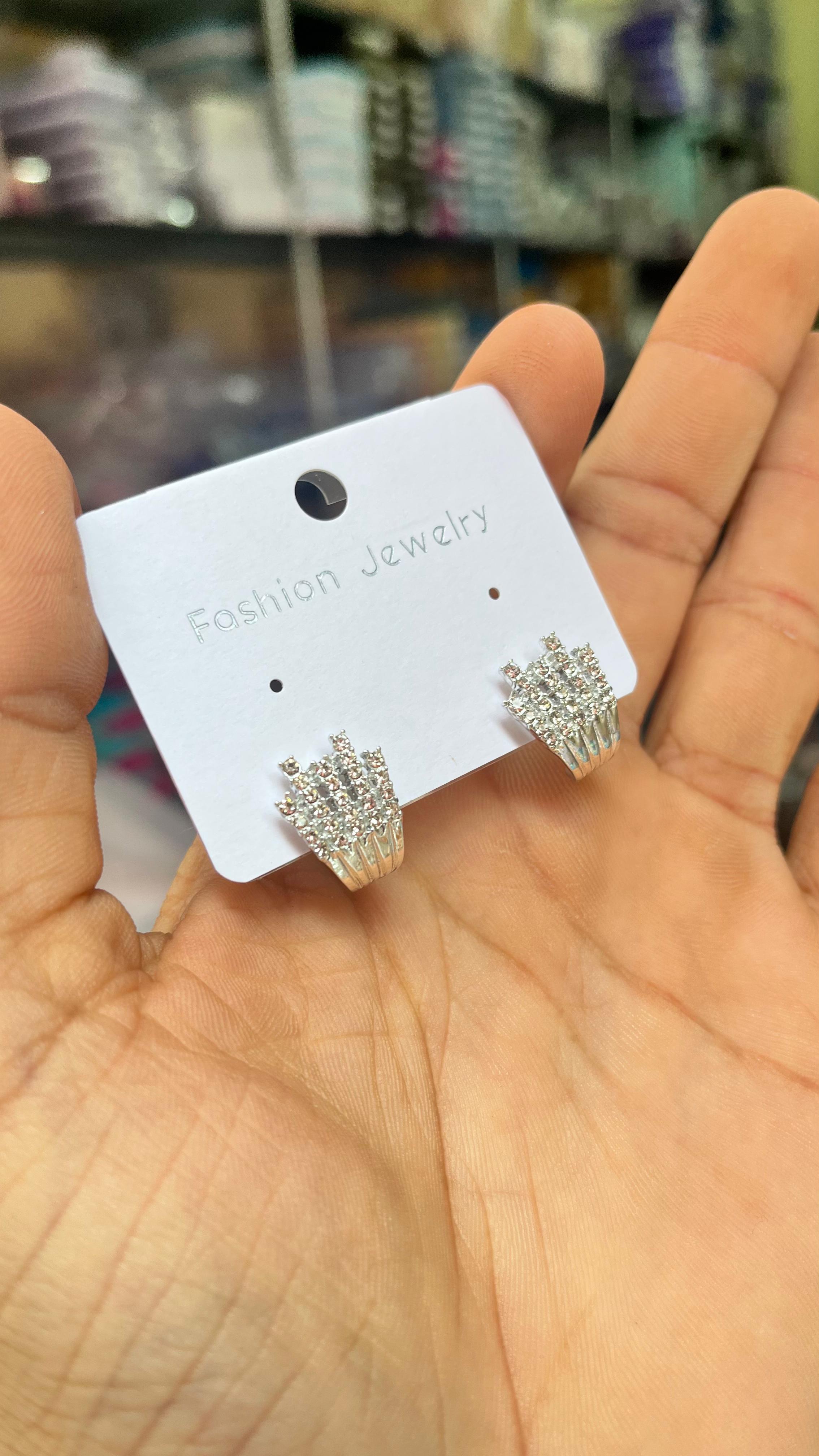 MFJH006 WESTERN STYLISH EARRINGS