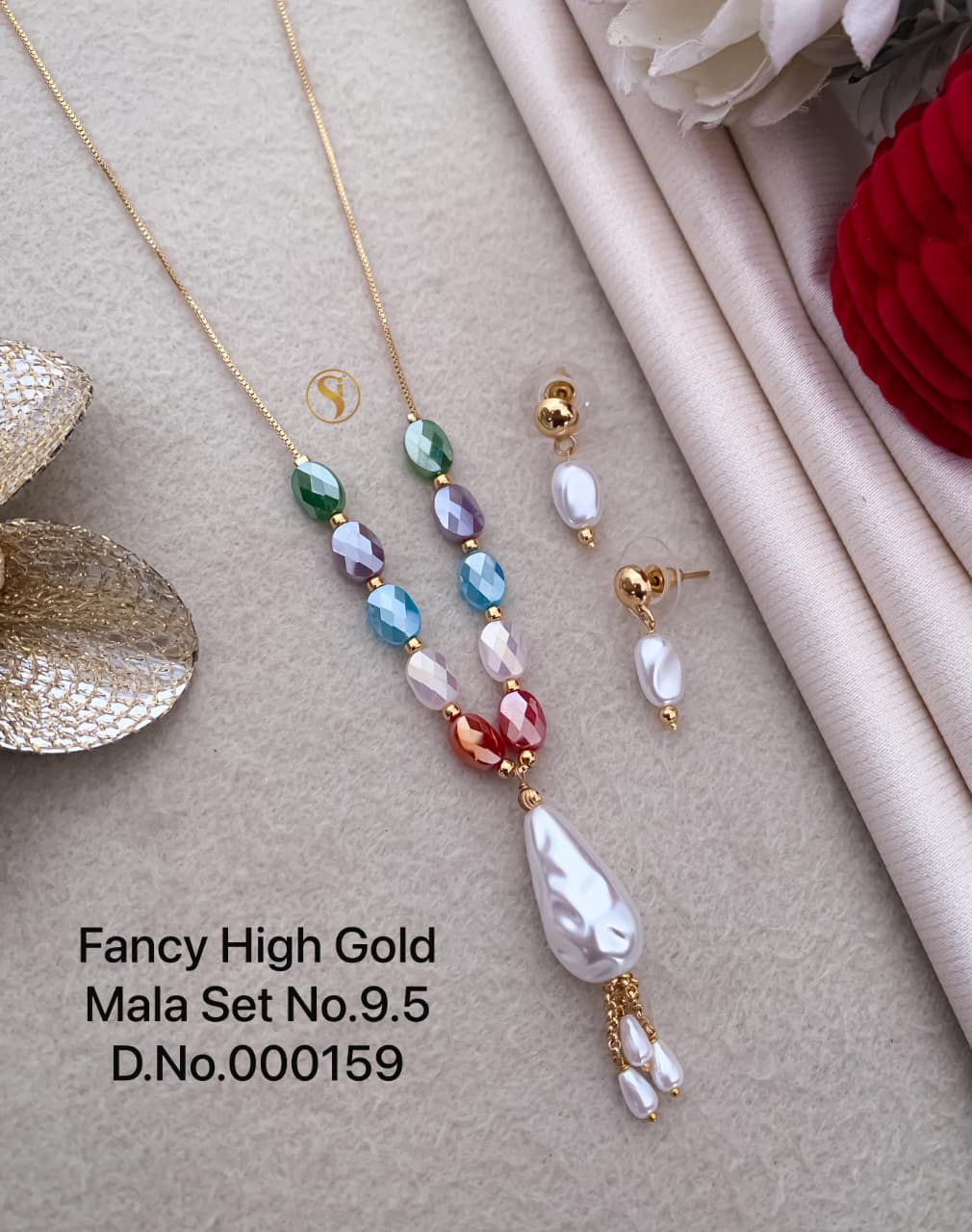 SI0029 Fancy High Gold Crystal Chain with Earrings