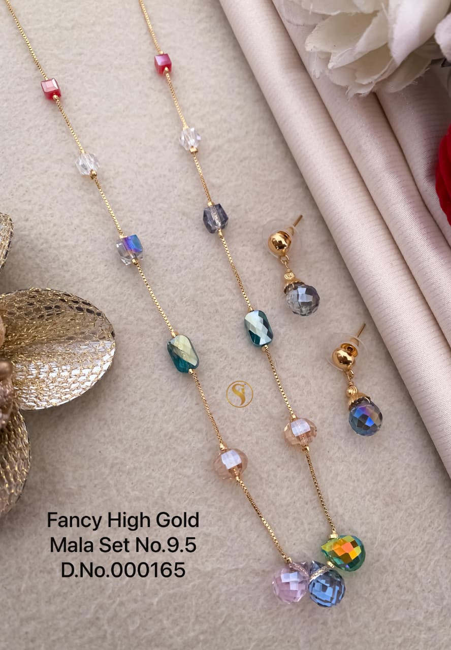 SI0029 Fancy High Gold Crystal Chain with Earrings