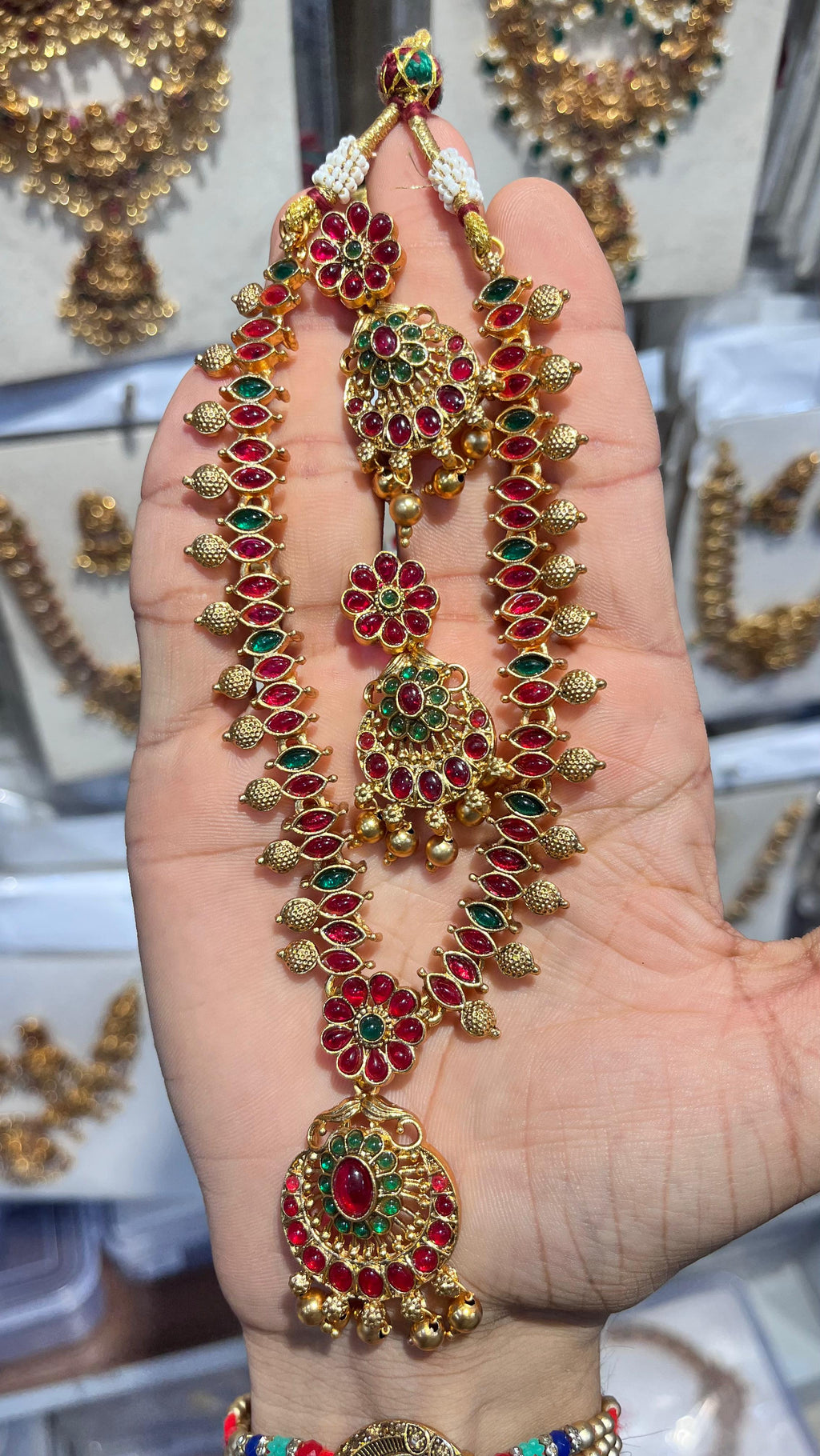MFJH0018 Beautiful Temp Green Traditional Necklace Set