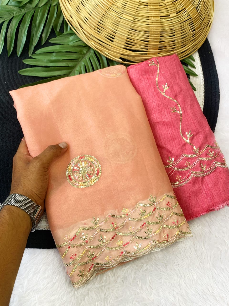 PRD00124 RICH AND ELEGENT PREMIUM GEORGETTE SARI WITH SEQUINS WORK ON BORDER