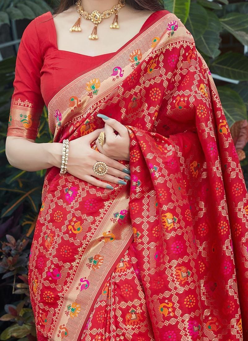PRD00129 Soft lichi silk saree, crafted for a graceful drape and luxurious feel