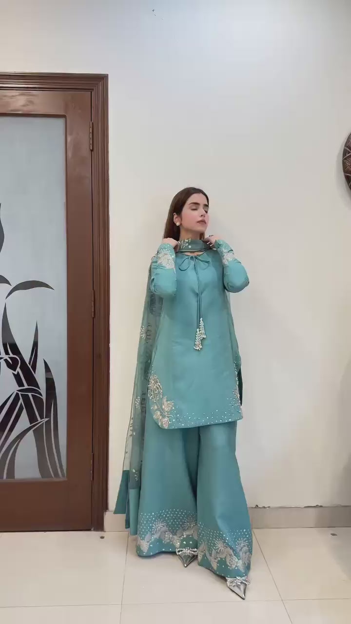 PRD0089 Presenting New Designer Collection In Natural Crepe Silk Top-Bottom And Dupatta Set Fully Stitched Ready To Wear